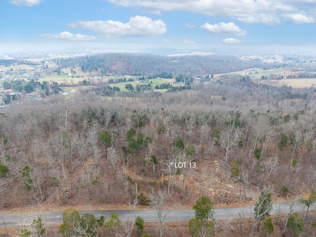 Lot 13 Knights Lane, Somerset, KY 42503