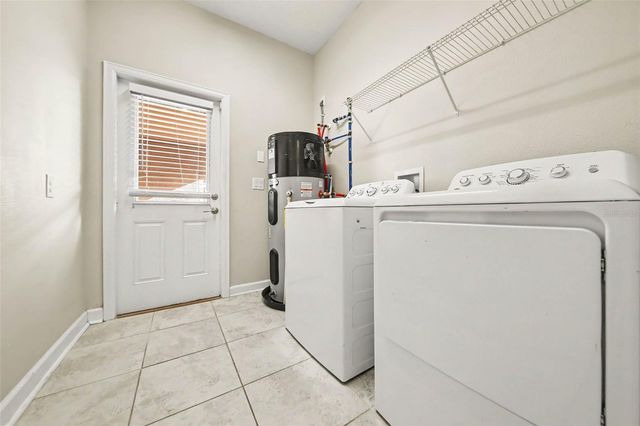 11118 LONGLEAF WOODS DRIVE, Orlando, FL 32832