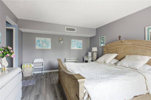 800 S GULFVIEW BOULEVARD 403, Clearwater Beach, FL 33767