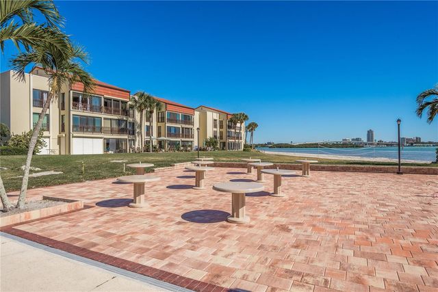800 S GULFVIEW BOULEVARD 403, Clearwater Beach, FL 33767