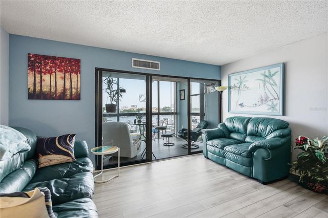 800 S GULFVIEW BOULEVARD 403, Clearwater Beach, FL 33767