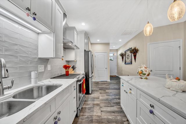 20 Tinker Valley DR, Daleville, VA 24083