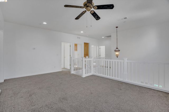 2340 St Augustine Dr, Brentwood, CA 94513