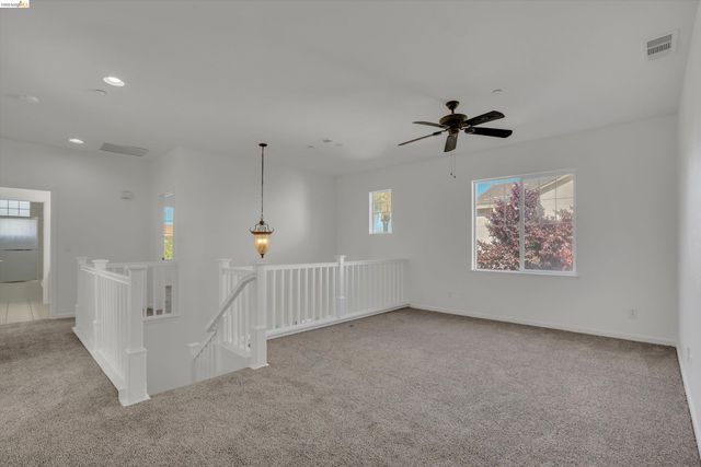 2340 St Augustine Dr, Brentwood, CA 94513