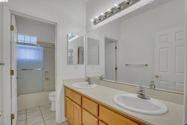 2340 St Augustine Dr, Brentwood, CA 94513