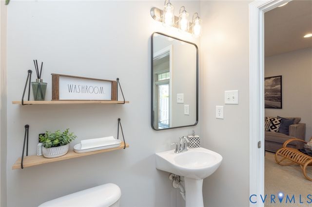 8117 Belton Cir, Mechanicsville, VA 23116
