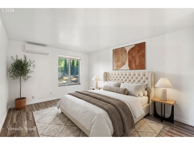 10141 Sw TRAPPER Ter, Beaverton, OR 97008
