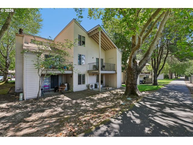 10141 Sw TRAPPER Ter, Beaverton, OR 97008