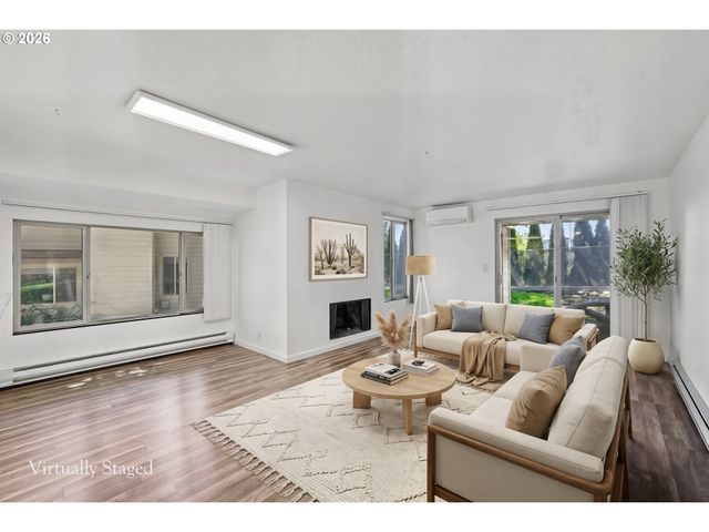 10141 Sw TRAPPER Ter, Beaverton, OR 97008