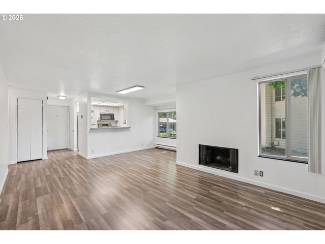 10141 Sw TRAPPER Ter, Beaverton, OR 97008