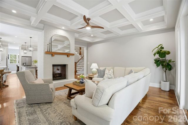 7303 Sheffingdell Drive, Charlotte, NC 28226