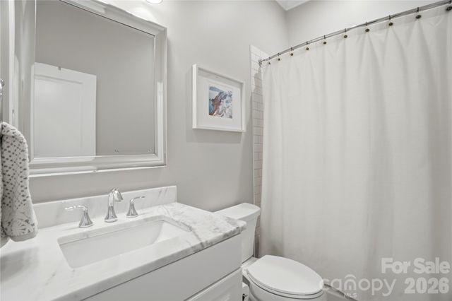 7303 Sheffingdell Drive, Charlotte, NC 28226
