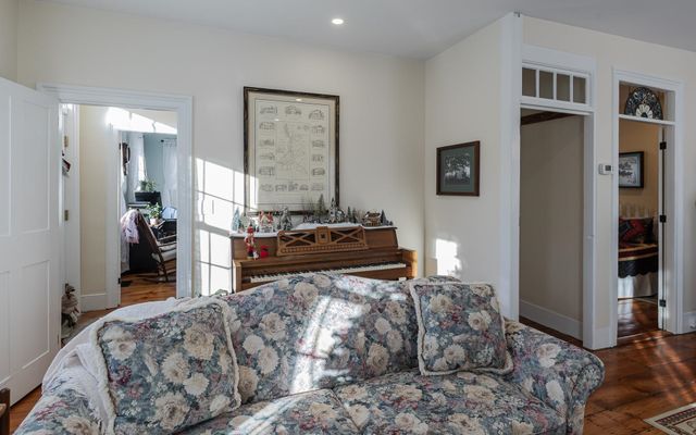 7 Rogers Street, Walpole, NH 03608