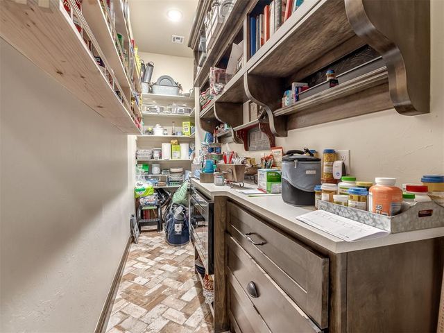 8432 SW 110th Court, Oklahoma City, OK 73173