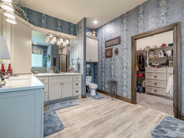 8432 SW 110th Court, Oklahoma City, OK 73173