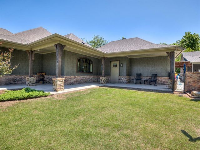 8432 SW 110th Court, Oklahoma City, OK 73173