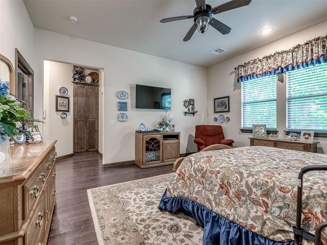 8432 SW 110th Court, Oklahoma City, OK 73173