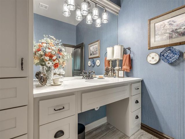 8432 SW 110th Court, Oklahoma City, OK 73173