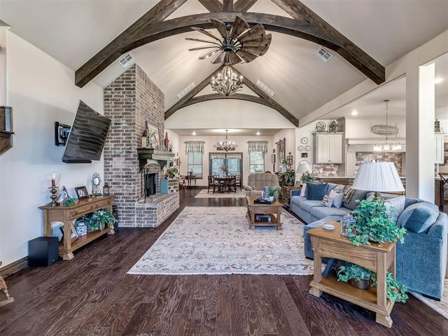 8432 SW 110th Court, Oklahoma City, OK 73173