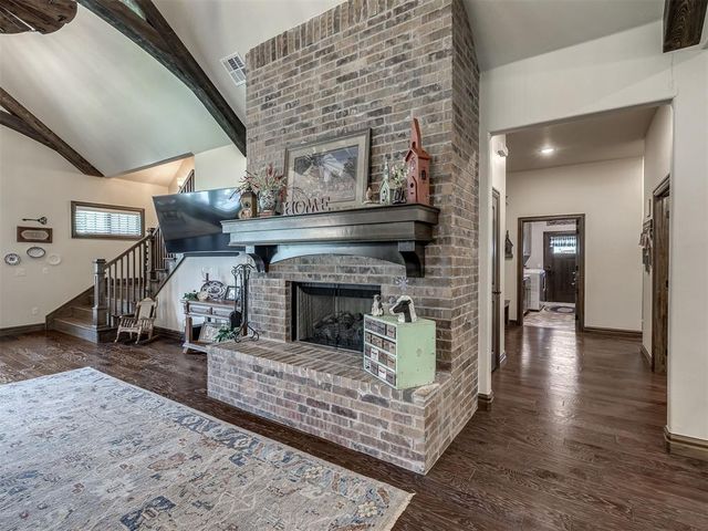 8432 SW 110th Court, Oklahoma City, OK 73173