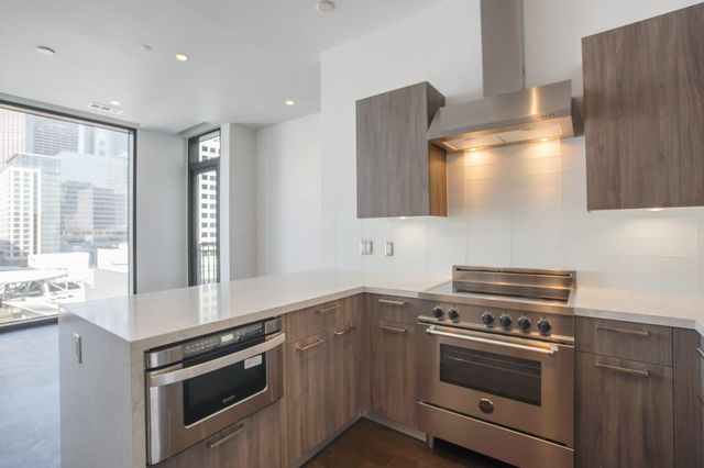 1211 Caroline Street 1008, Houston, TX 77002