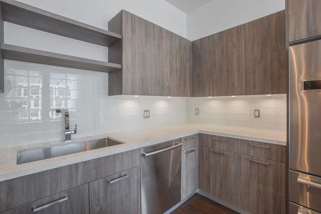 1211 Caroline Street 1008, Houston, TX 77002