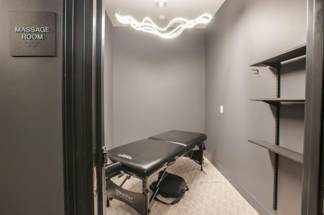 1211 Caroline Street 1008, Houston, TX 77002