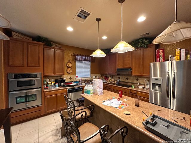 141 Springtree Gate, Cibolo, TX 78108