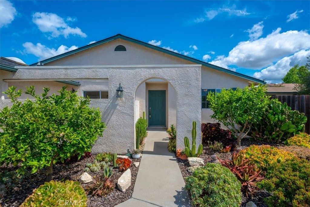 Image 4 of property listing at 885 Peregrine, Nipomo, CA 93444