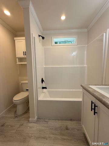 166 Boston Turnpike B, Bolton, CT 06043