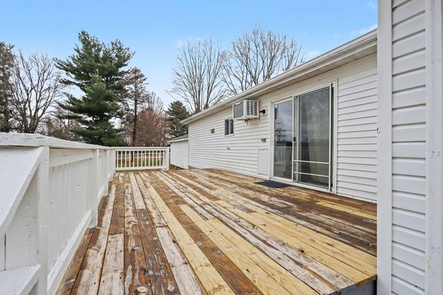 69617 Eisenhower Road, Sturgis, MI 49091
