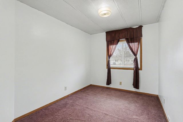 69617 Eisenhower Road, Sturgis, MI 49091