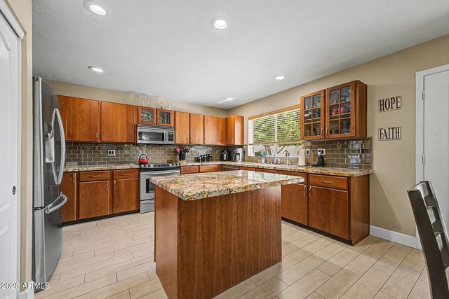 1162 E SHEFFIELD Avenue, Chandler, AZ 85225