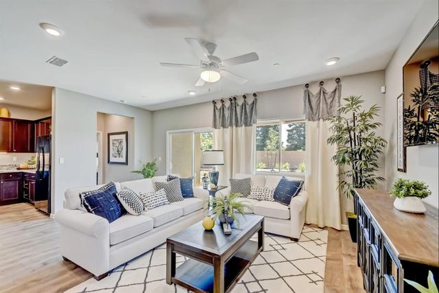 1001 Lucia Avenue, Fowler, CA 93625