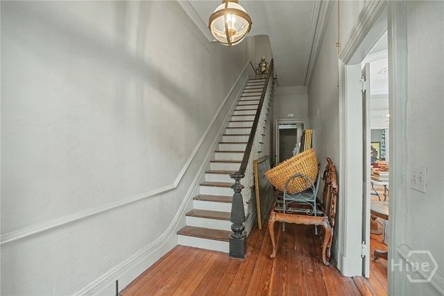 10 W Liberty Street, Savannah, GA 31401