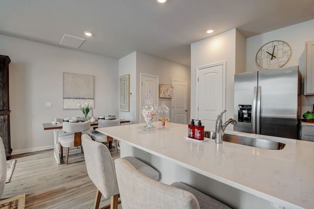 2262 Harlequin Point, Lebanon, TN 37090