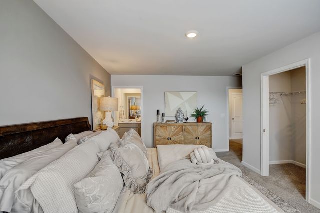 2262 Harlequin Point, Lebanon, TN 37090