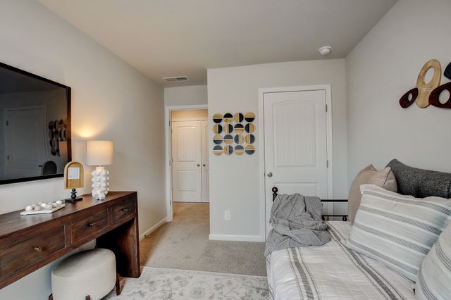 2262 Harlequin Point, Lebanon, TN 37090