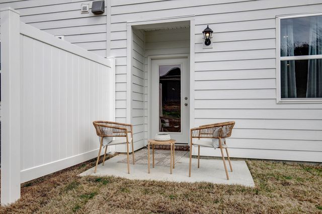 2262 Harlequin Point, Lebanon, TN 37090