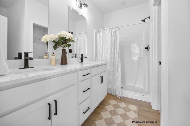 432 Napoli Avenue, West Des Moines, IA 50266