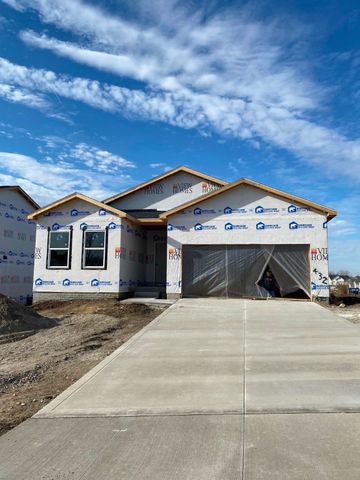 432 Napoli Avenue, West Des Moines, IA 50266