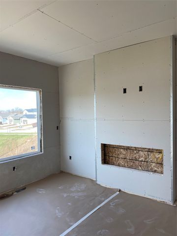 432 Napoli Avenue, West Des Moines, IA 50266