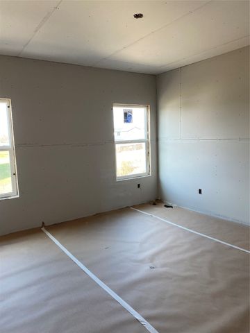 432 Napoli Avenue, West Des Moines, IA 50266