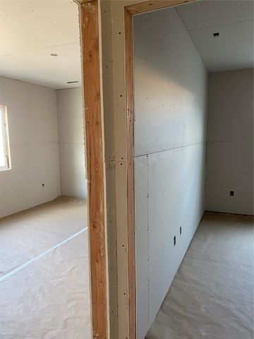 432 Napoli Avenue, West Des Moines, IA 50266