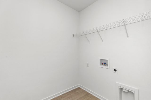 432 Napoli Avenue, West Des Moines, IA 50266