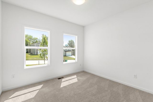 432 Napoli Avenue, West Des Moines, IA 50266