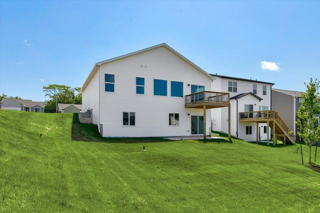 432 Napoli Avenue, West Des Moines, IA 50266