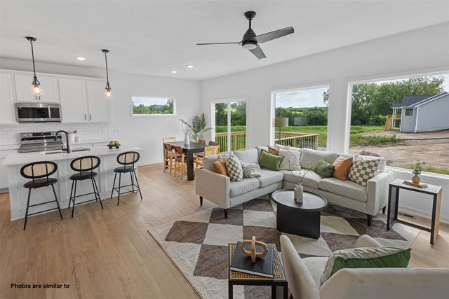 432 Napoli Avenue, West Des Moines, IA 50266