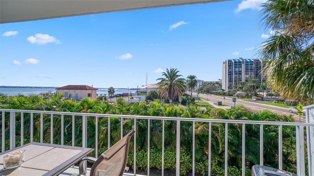 1351 GULF BOULEVARD 219, Clearwater Beach, FL 33767