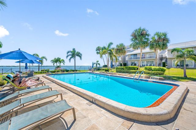 1351 GULF BOULEVARD 219, Clearwater Beach, FL 33767